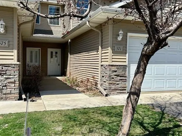 571 Hidden Ln, Hastings, MN 55033