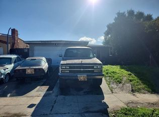 1036 W Q St, Wilmington, CA 90744