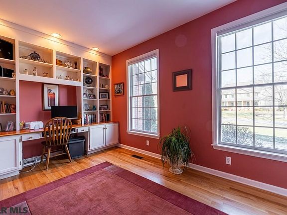 2nd image of 2440 Chatham Ct