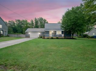 39 Long Beach Ln, Angola, NY 14006