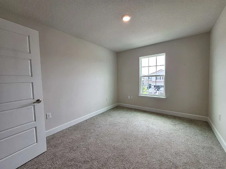 1109 Canfield Cir SE — Photo 21