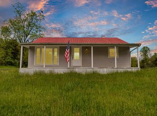 500 Rocky Rd, Salvisa, KY 40372