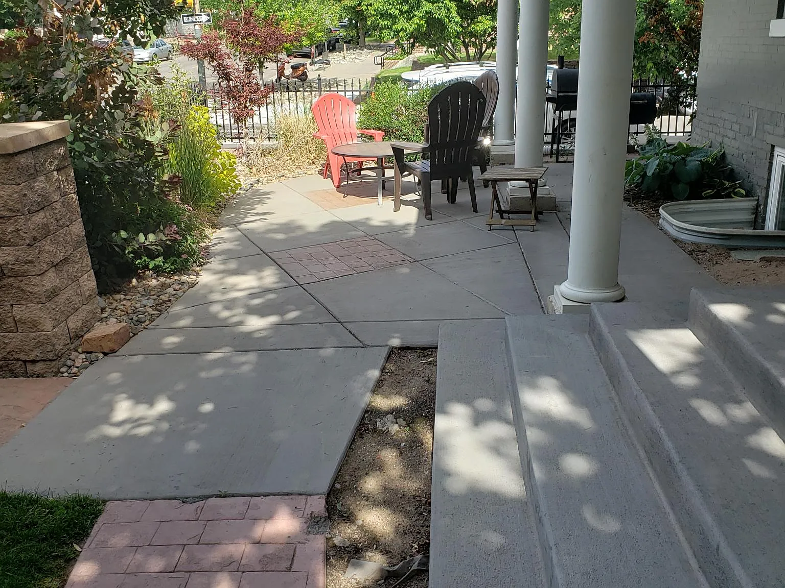 638 E 12th Ave — Photo 2