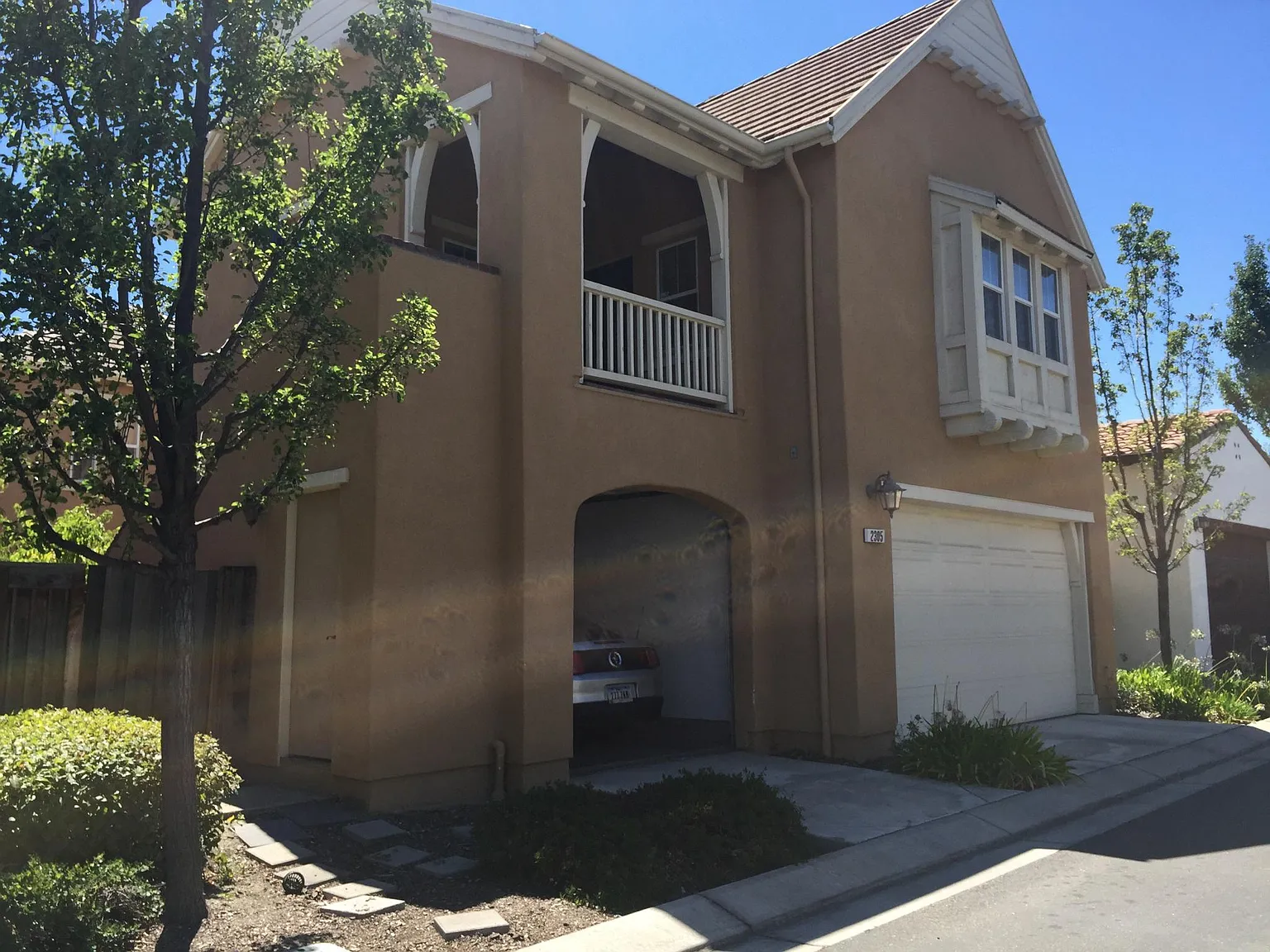 2305 Magnolia Bridge Dr photo 1