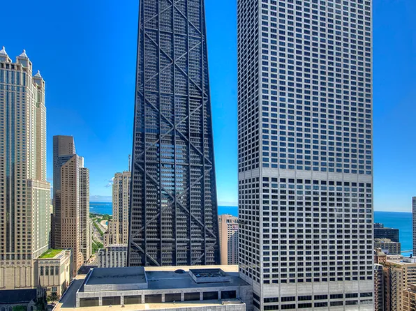 180 E Pearson St APT 4002, Chicago, IL 60611