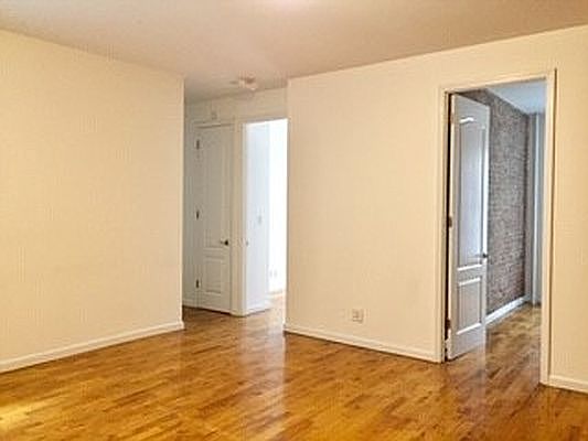 3rd image of 53 E 97th St #2C