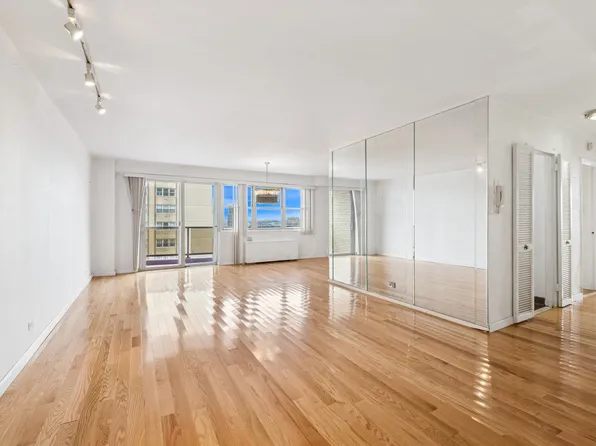 102-30 66th Road image 6 of 25