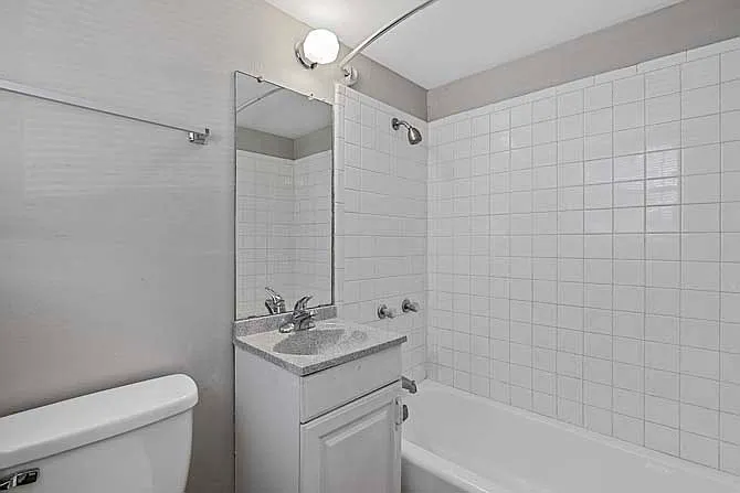 Sage Creek Apartments — Photo 24