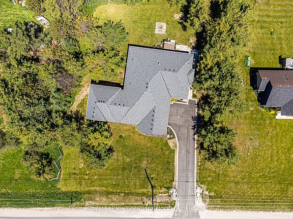 2nd image of 1092 County Road 124 Rd