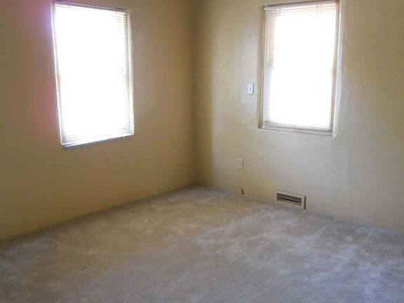 5th image of 1702 N Forgeus Ave