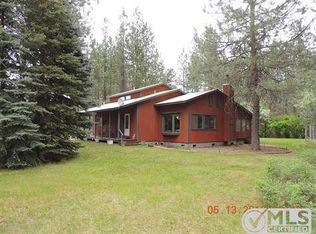 1112 Williams Lake Rd, Evans, WA 99126