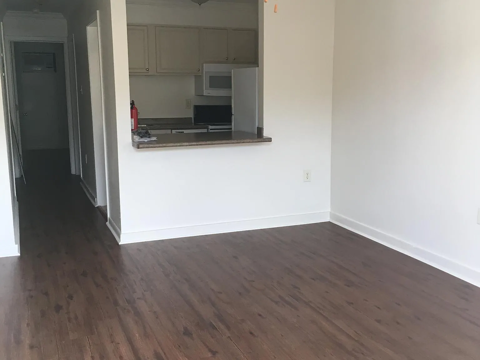 1 bed, 500 sqft, $1,100 — Photo 4