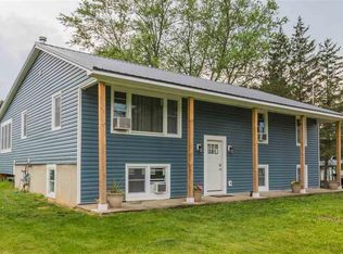 40 Wilkes Ave, Amsterdam, NY 12010