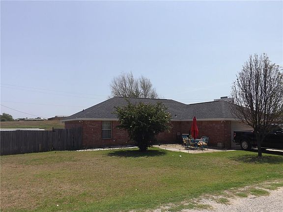 4th image of 115 Lynch Dr
