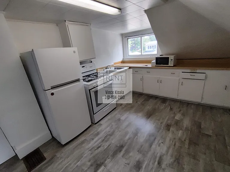 601 E Barker Ave #2 — Photo 5
