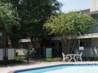 6 Greens Rd #3329, Houston, TX 77060