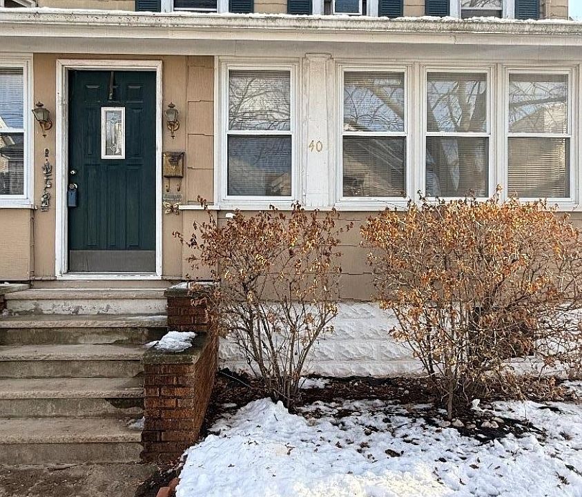 1st image of 40 Franklin Pl