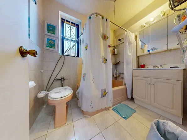 7401 Shore Road image 11 of 13