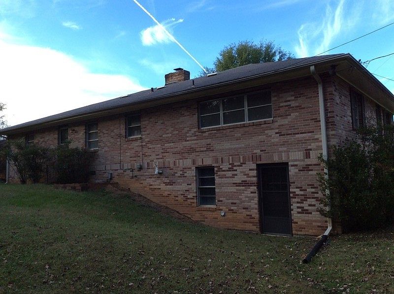 2nd image of 4651 Union Hill Rd