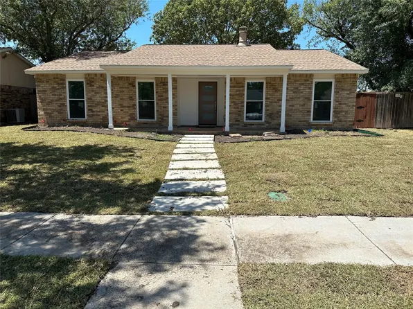 404 Sandy Knoll Dr, Coppell, TX 75019