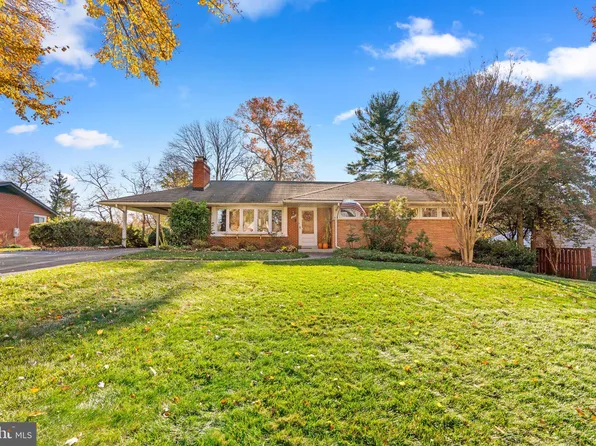 9925 Dellwood Ave, Columbia, MD 21046
