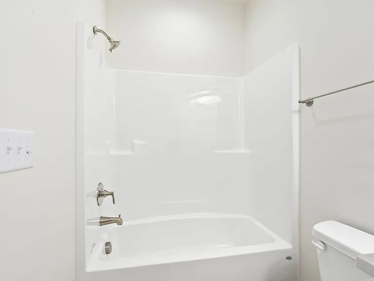 604 Martin Luther King Blvd — Photo 12