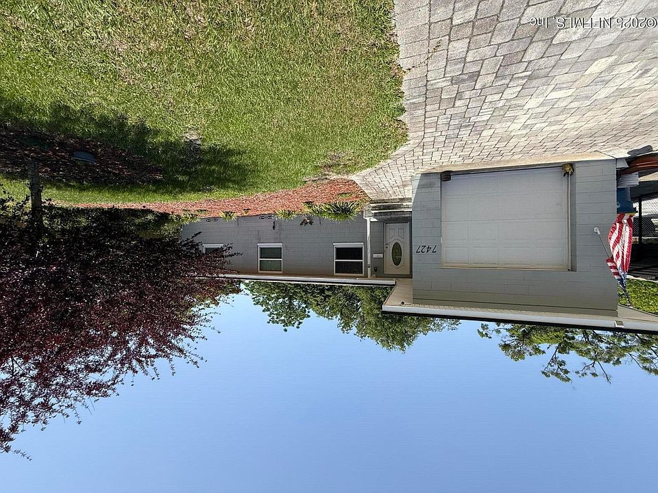 1st image of 7427 BURLINGAME Drive S