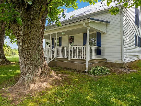 3rd image of 1672 Bladeston Dr