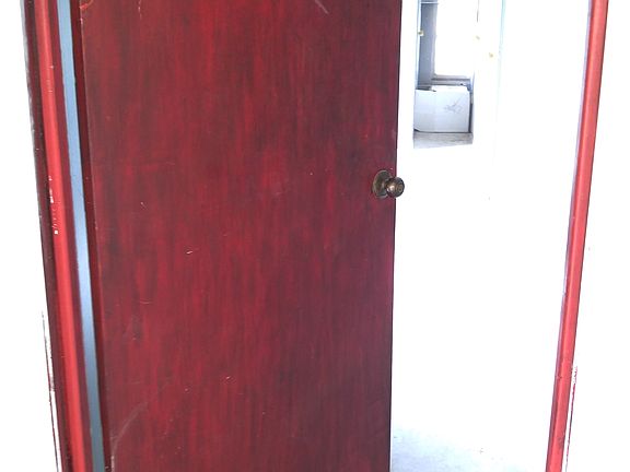 exit door to garage & addl l