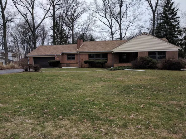 1203 Scott Dr, Coatesville, PA 19320