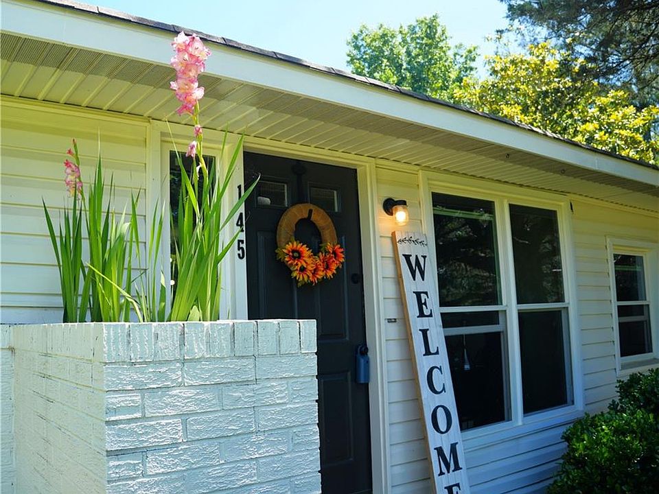 1st image of 145 Beaverdam Rd