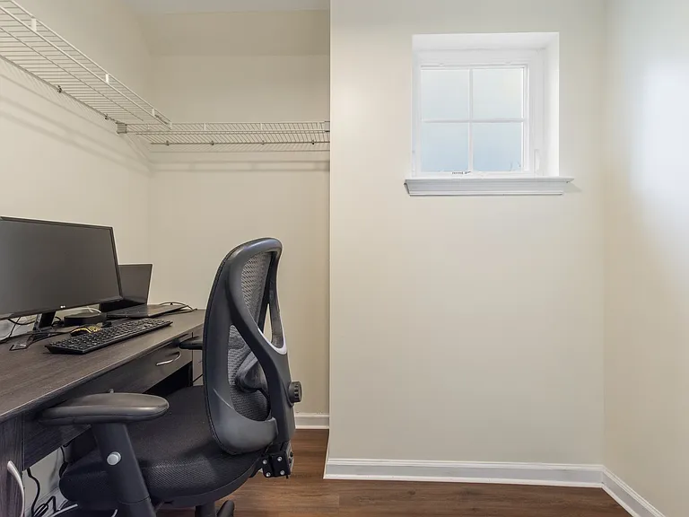 302 Rotando Way — Photo 21