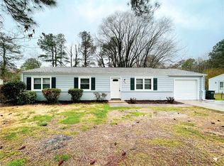 130 Walnut Dr, Yorktown, VA 23690