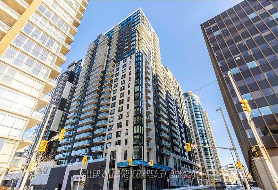 1st image of 180 George St #605