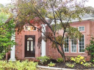 175 Bayview Ter, Akron, OH 44319