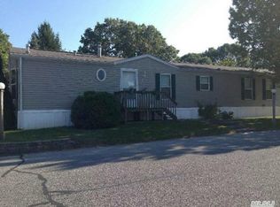 1661-278 Old Country Rd, Riverhead, NY 11901