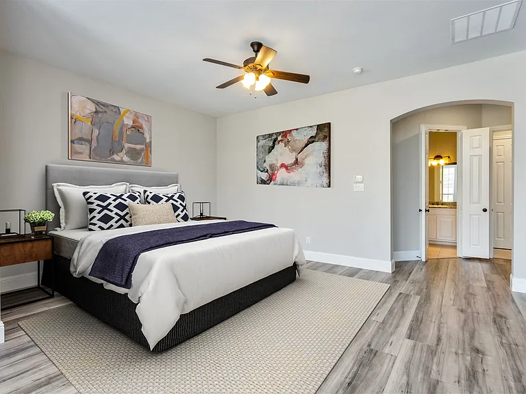 13336 Thornton Dr — Photo 6