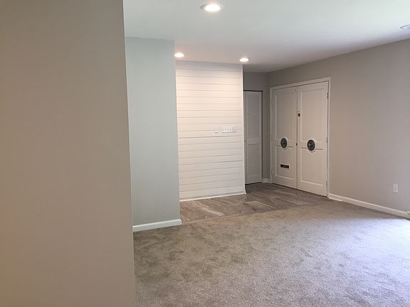 5th image of 3915 Bradwood Dr