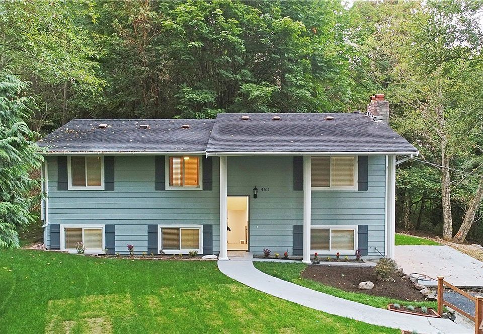 1st image of 4611 64th St E