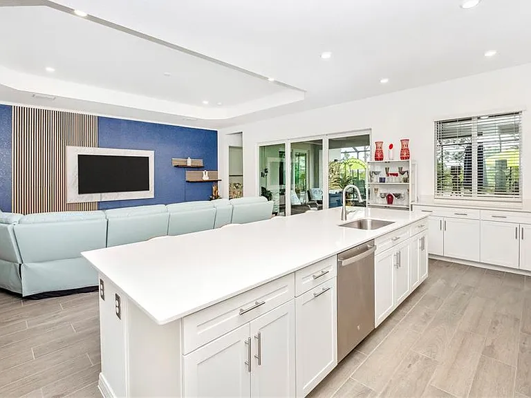 12845 Tulum Loop — Photo 13