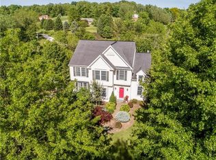 109 Stonegate Dr, Mcmurray, PA 15317