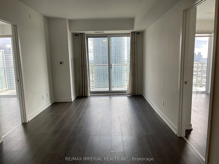 2033 Kennedy Rd #2508 — Photo 20
