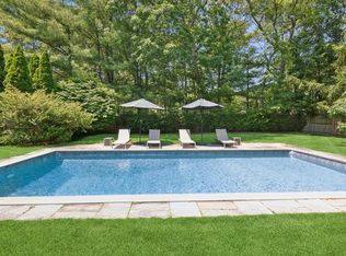 14 6th St, East Hampton, NY 11937