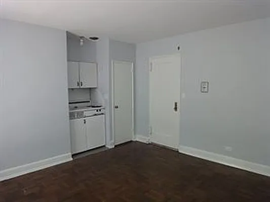 Sold by Douglas Elliman | media 37