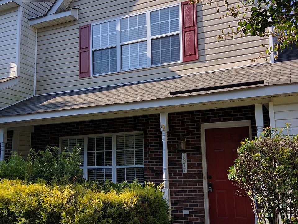 1st image of 7877 Petrea Ln