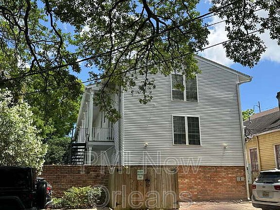 2nd image of 825 Louisiana Ave APT 6