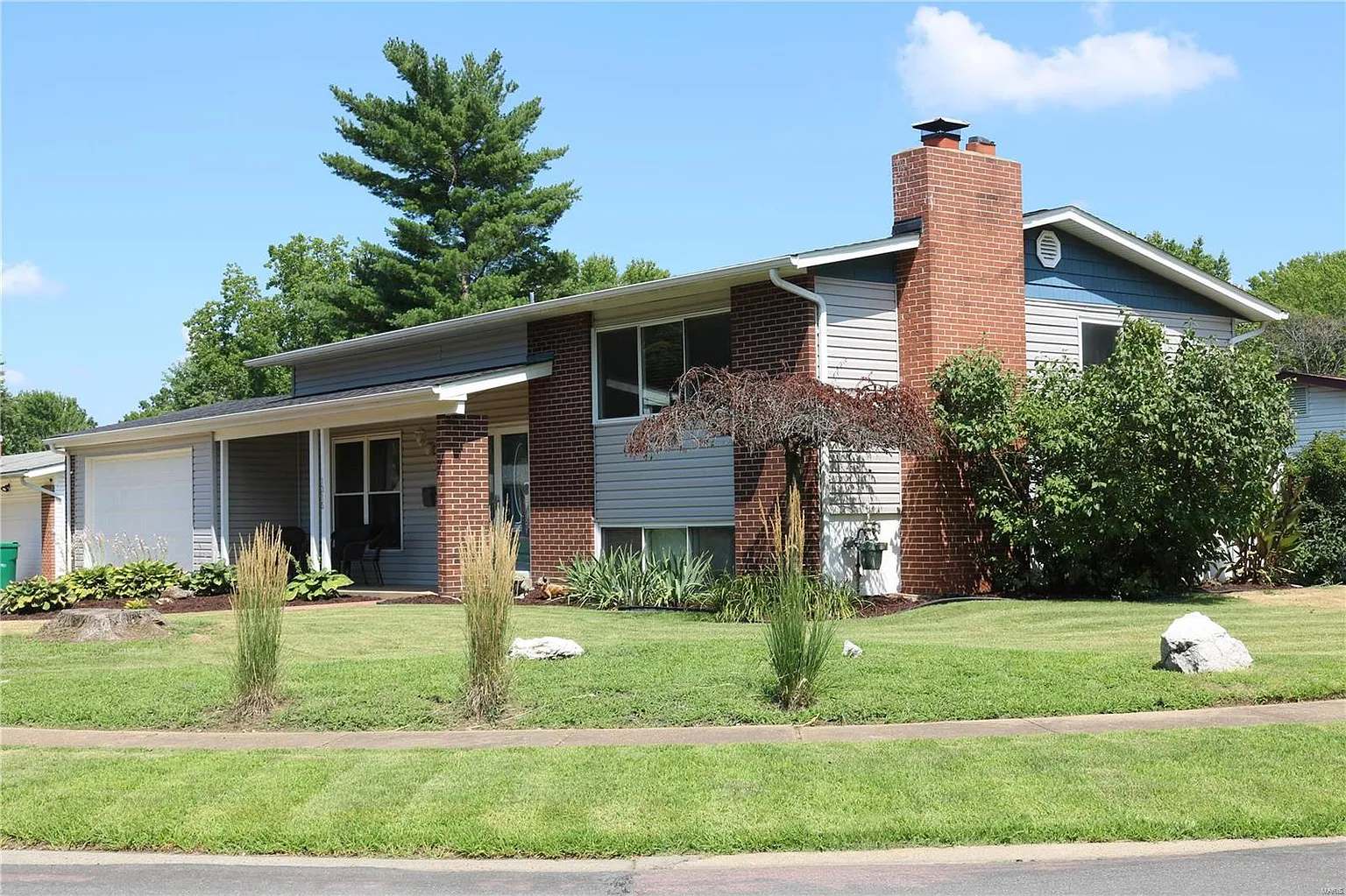 1315 Sandy Dr photo 1
