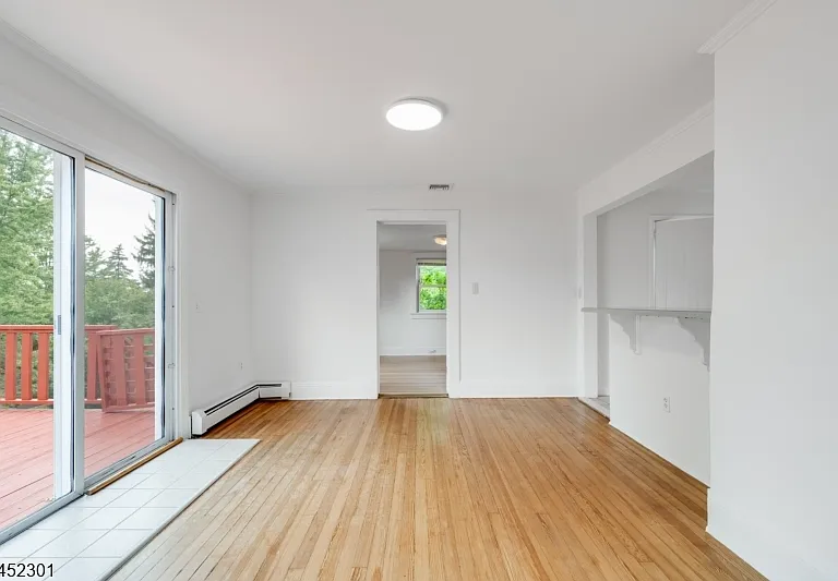 275 E Mount Pleasant Ave — Photo 16