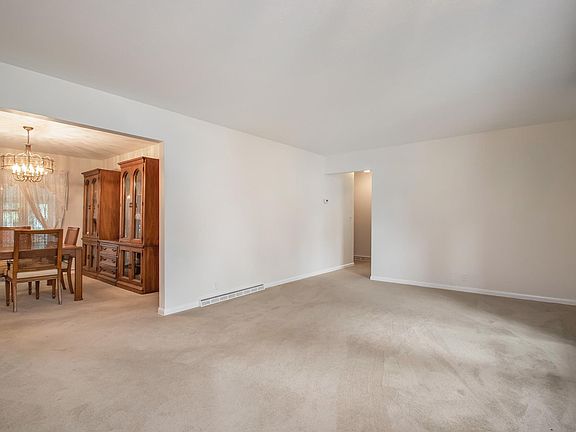 2nd image of 54146 River Pl