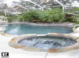 1318 Riverside Dr, Tarpon Springs, FL 34689